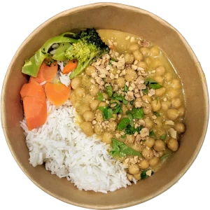 curry garbanzo con nuestro curry casero, arroz basmati, verduras al vapor, cacahuete y cilantro